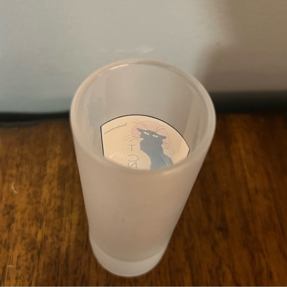 Le Chat Noir shot frosted shot glass. - Picture 4 of 9